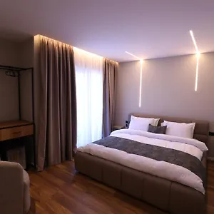 Dallga Hotel Tushemisht