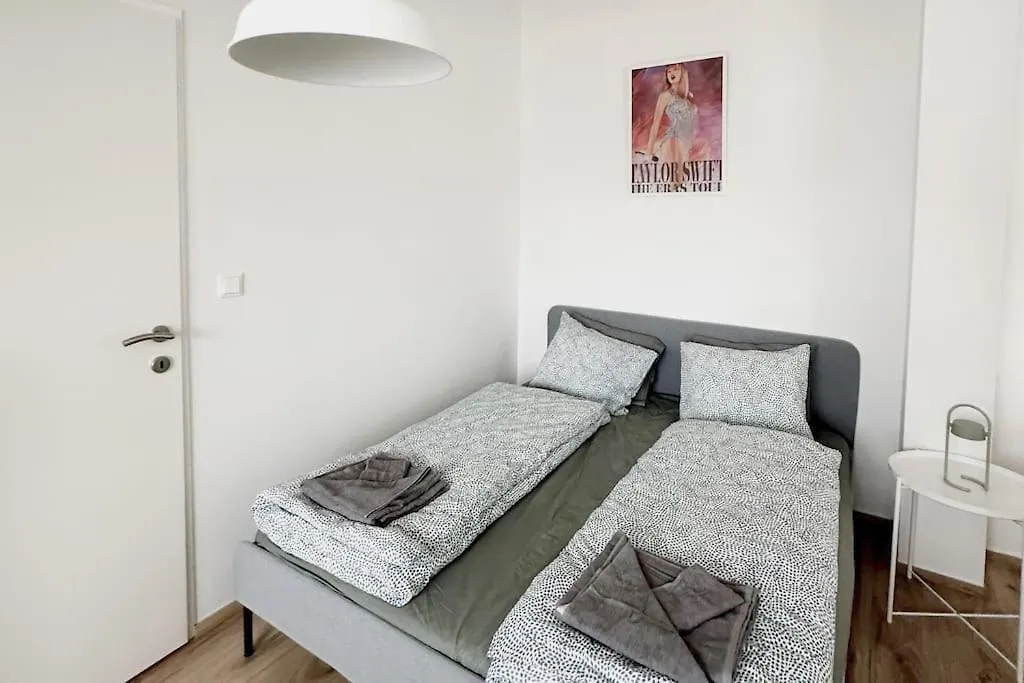 Cozy & New With Balcony View Apartment Vienna Austria